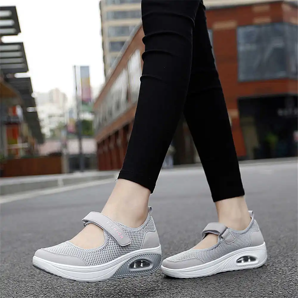 Wedding Supply Superstore - Sepatu Basket pria, sneaker olahraga warna