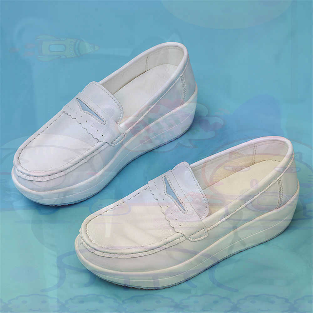 Plataform Sepatu Kets Merah Mu - Wedding Supply Superstore ulasan dan harga