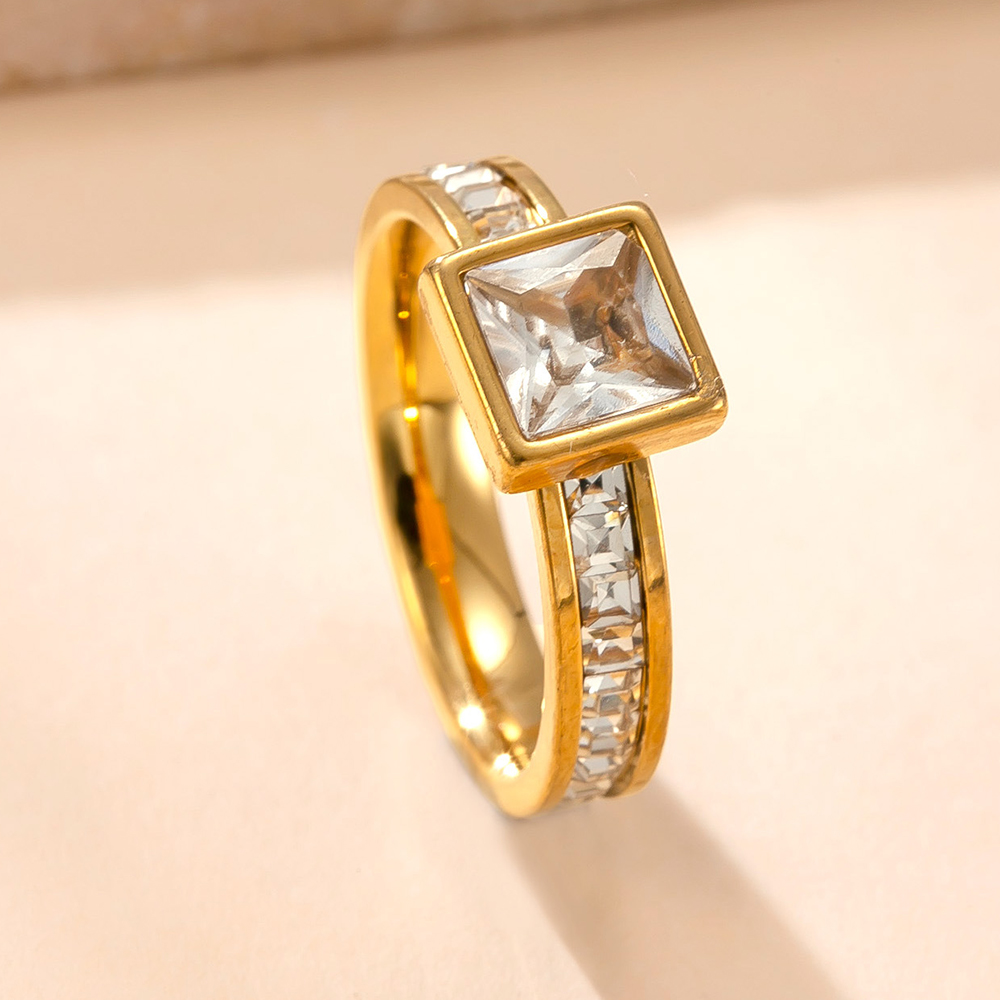 Cincin Zirkon Lapis Dua Retro  - Wedding Z ulasan dan harga